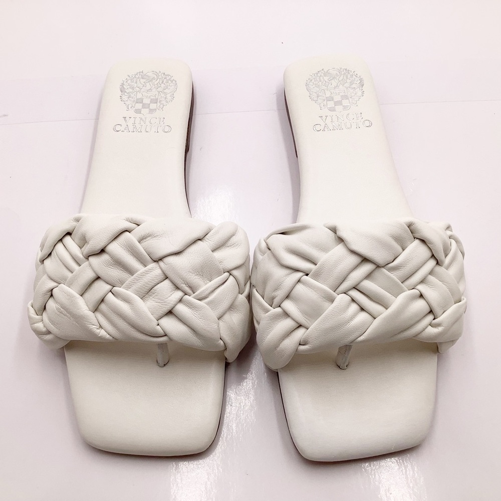{VinceCamuto} Antonni Leather Slides